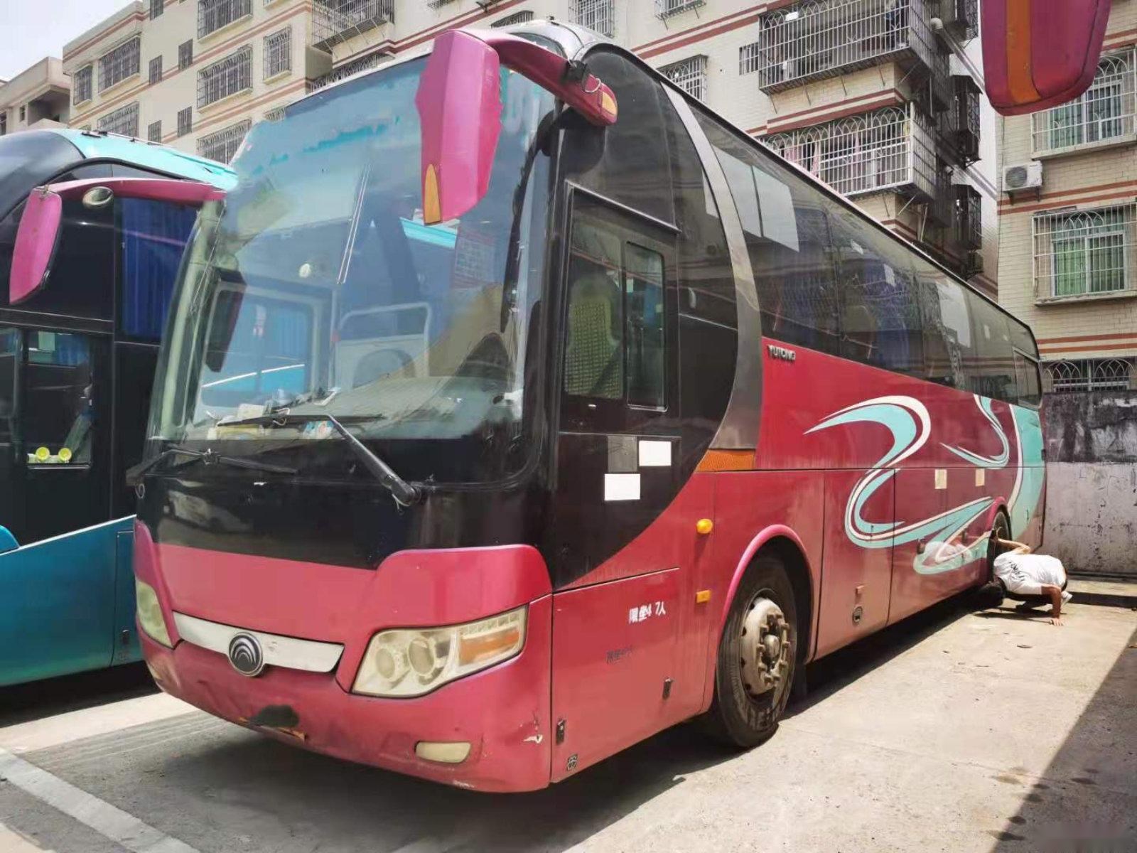 Used Tour Bus Yutong Model ZK6110 47 Seats Double Doors Yuchai Engine Euro III Nude Packing Left Steering